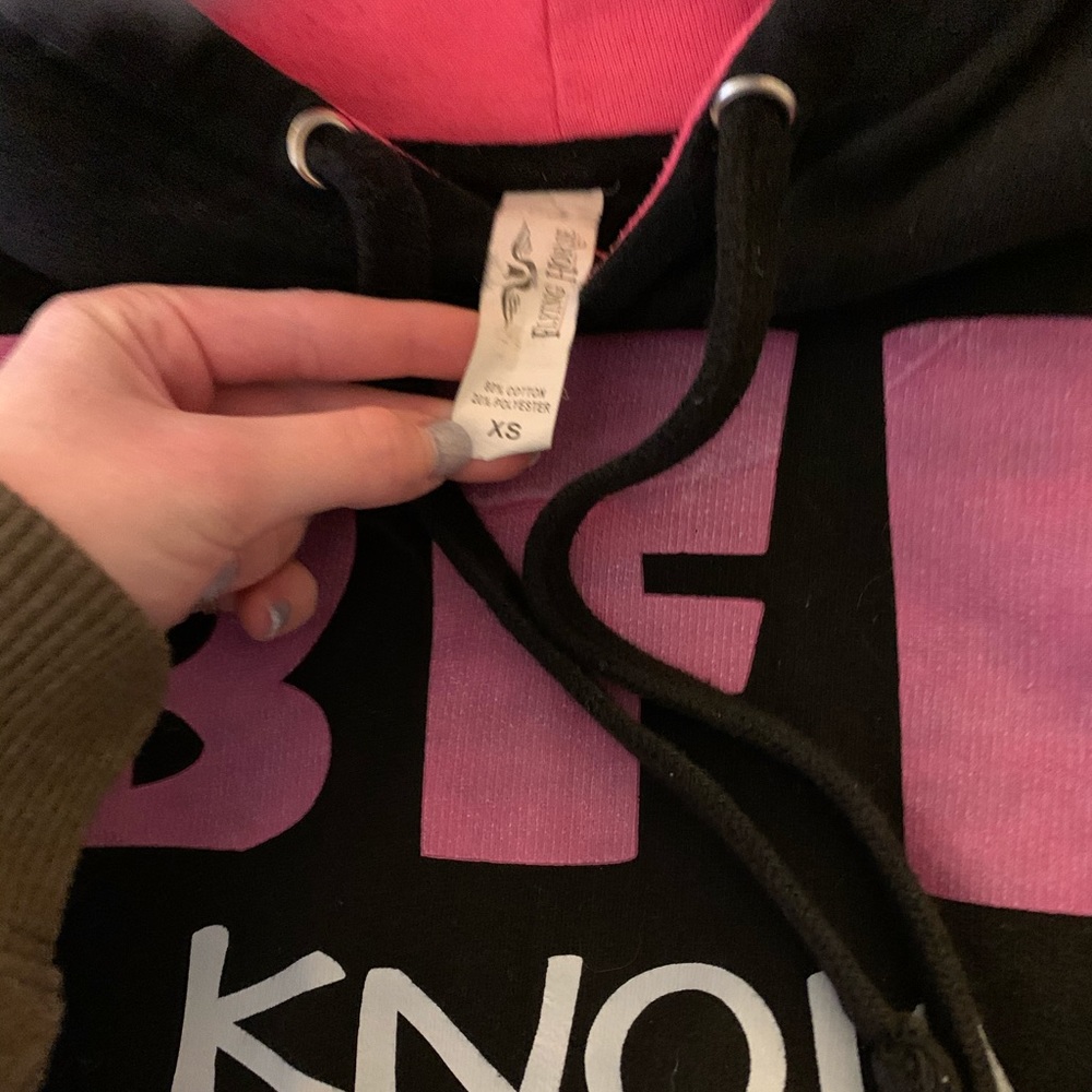 Sweatshirt - Picture 2 of 2